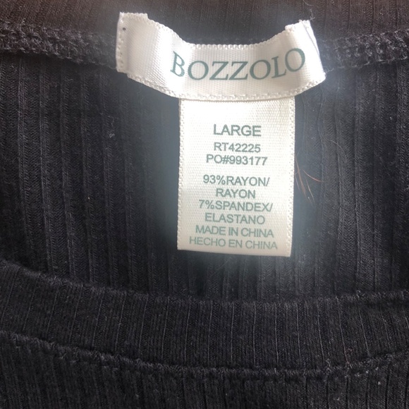 Sale: 5 for $10 - Bozzolo long crop top - Picture 2 of 6